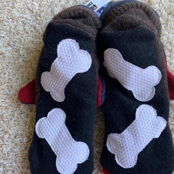 Cate and Levi Puppy Slipper Socks - Picture 2 of 4